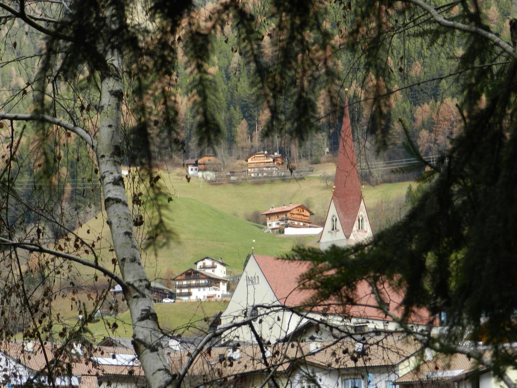 Gedrarzerhof Lägenhet Luson Exteriör bild